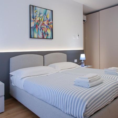 Casa Ardo Wifi & Free Parking In Lecco Center Exterior foto