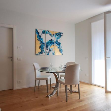 Casa Ardo Wifi & Free Parking In Lecco Center Exterior foto